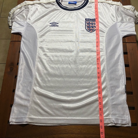 Umbro England 1999-01 Vintage Home White Soccer Jersey - Picture 4 of 8
